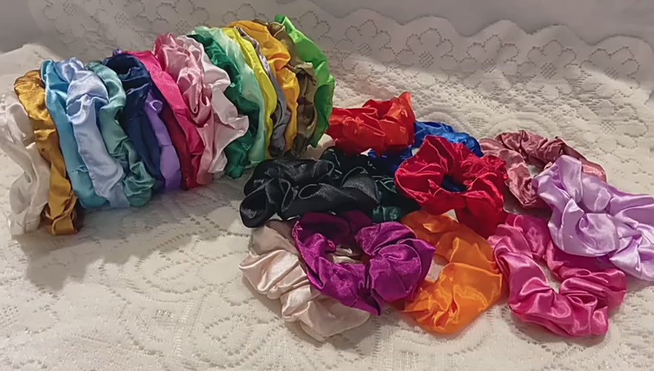 Random Silk Scrunchie Set (5 Scrunchies)